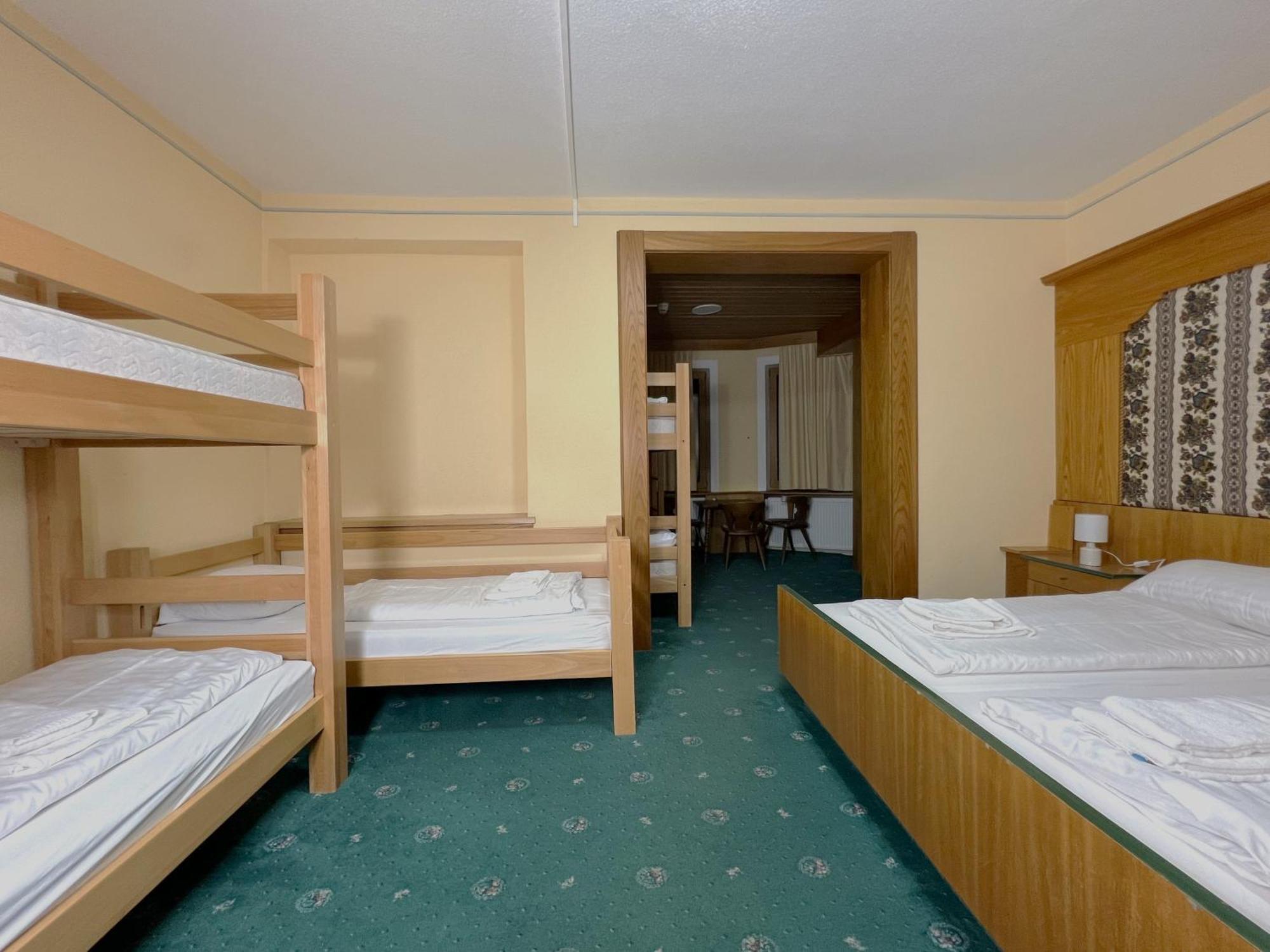 רמסאו אם דכשטיין Mountain Hostel מראה חיצוני תמונה